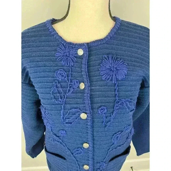 Vtg Tally-Ho Cardigan Jacket Embroidered Floral Navy Blue Knitted Women's M - Picture 2 of 14